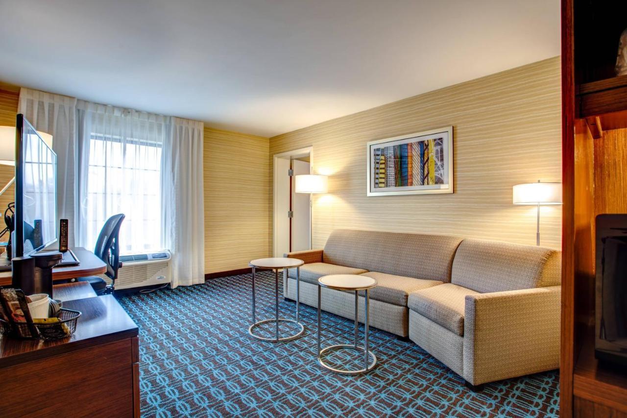 Fairfield Inn & Suites By Marriott Springfield Holyoke Exteriér fotografie